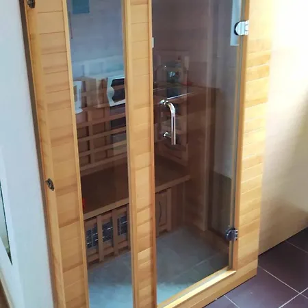 Tassi Halaszcsarda-karasz Haz Apartament Tass