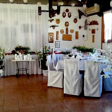 Tassi Halaszcsarda-karasz Haz Apartment *